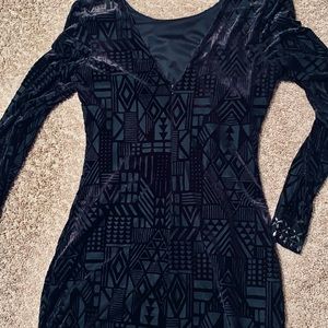 Guess black velvet burnout dress, lined size 10